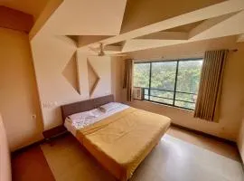 Hotel Shambhavi