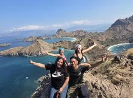 Bajo Komodo Homestay