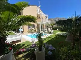 Private modern villa in Taormina