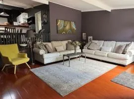 Kedumba Cottage: Gorgeous Home 2 Min Walk to Town