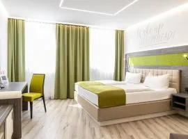 CHRIZZ Rooms