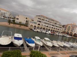 Marina et plage à vos pieds，位于塞特港的酒店