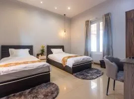 Yoori Hotel