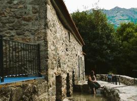 Moinho do Zorr&atilde;o，位于曼泰加什的木屋