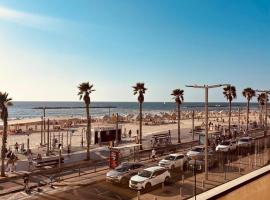 Hotel 7 SEA Front TLV，位于特拉维夫的酒店