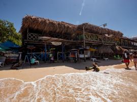 CARDUMEN Arte y Cocina，位于布兰卡滩的乡村别墅