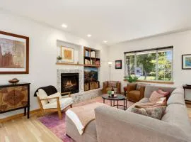 Rigden Retreat Garage, Dog Friendly, Near Trails