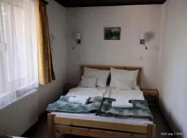 Parti Sétány Vendégház