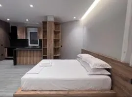 Xhoil Hotel