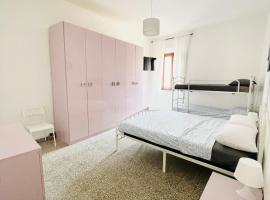 Appartamenti Kelly e Sissi - Fucecchio, Firenze，位于富切基奥的酒店