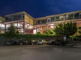 塞奥克塞尼亚酒店