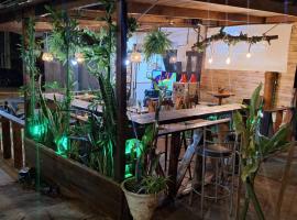 Rivera del parana，位于恩卡纳西翁的酒店