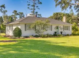 Large Private Yard Home Less Than 3 Mi to Dtwn Valdosta!