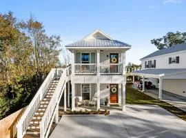 Magnolia Suites B and C Bay St Louis Vacation Rental