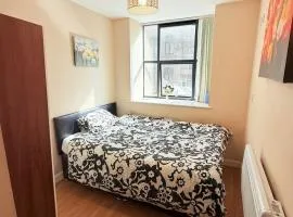 Double Bed Apartment Bradford City Center