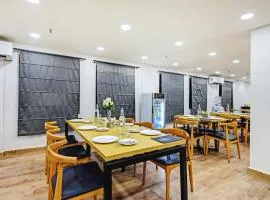 Super Townhouse The Royal Retreat