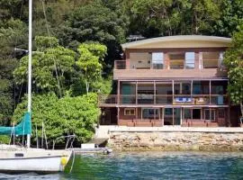 Cottage Point - Paradise Found