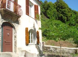 Casa Defranchi，位于Sant Andrea di Bozio的酒店