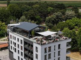Hotel Krug，位于比耶利纳的酒店