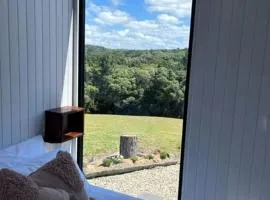 Tiny House for Outdoor Adventure near Glacier Rock in Cairns, Queensland