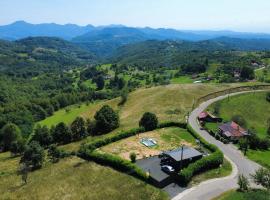 ATETA Tiny House，位于Dealu Mare的酒店