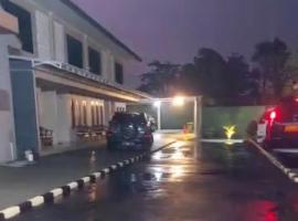 Family Guest House，位于Sumedang Utara的酒店