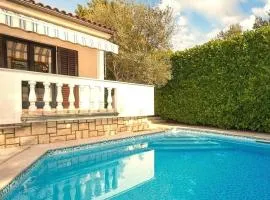 Holiday Home Villa Laura - Krk by Villas Guide