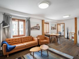 Modern Apartment in a Picturesque 15th-Century Building，位于布拉格的酒店