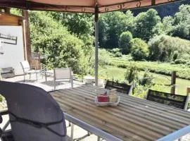 apartment, gite by the canal l Est,river Coney vosges france