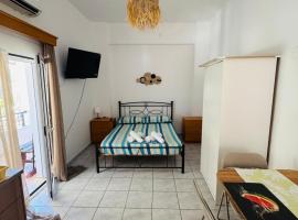 Maria's apartment，位于Térsa的酒店