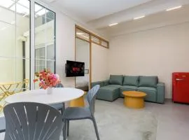 Tulip 2BR Apartment in Gemayze