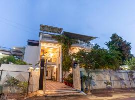 AnandMai Ghar - A Homestay in Gwalior，位于瓜廖尔的酒店