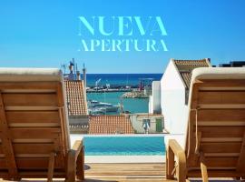 Hotel Marina Cambrils by URH，位于坎布里尔斯的酒店