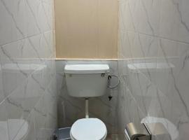 Business Class Homes，位于塔马拉的酒店