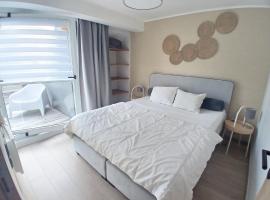 Bee Tree Appartement，位于维尔雅尔姆的海滩酒店