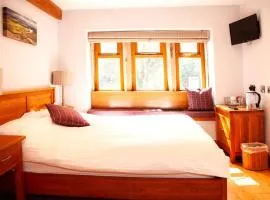 Rooms at The Nook