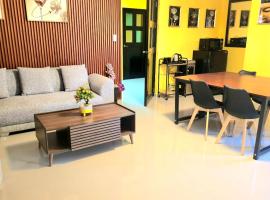 Jenessa's Executive Suite 90 sqm near Lanuza Surf Bay，位于Cantilan的酒店