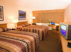 兀兰旅馆及套房，位于纳尔逊堡的酒店