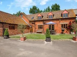 4 bed in Cheltenham 41216