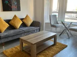 Newly Refurbished 1 Bedroom Flat