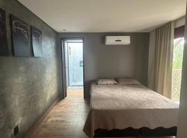 Frances - casa do Lago，位于德奥多鲁元帅镇的酒店