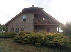 Viesu nams Pinka，位于Alsunga的酒店