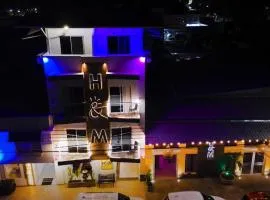 Hotel H Y M