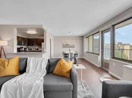 Boutique DCA Unit-Sleeps 7-Free Parking-Great Spot