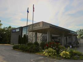 Travelodge by Wyndham Trois-Rivieres，位于三河城的酒店