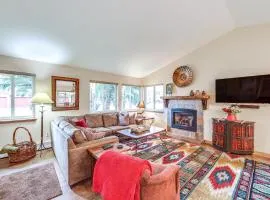 Walk to Ski Shuttle Dtwn Frisco Gem with Fireplace!