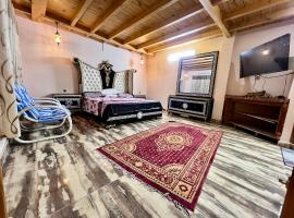 Sunny Horizon - The Valley View Penthouse，位于穆里的酒店