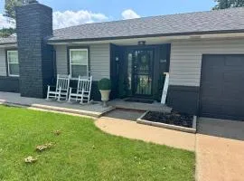 New Listing! T-Town Bougie Tastefully Renovated!