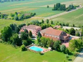 Countryside Bliss with Pool & Tennis