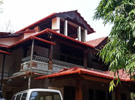 Sirigandha Farms, Near Jog Falls，位于Talguppa的酒店